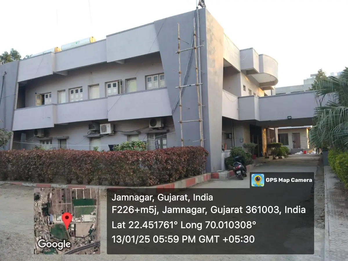 Shree Swaminarayan Gurukul Pharmacy College Jamnagar: campus photo 7