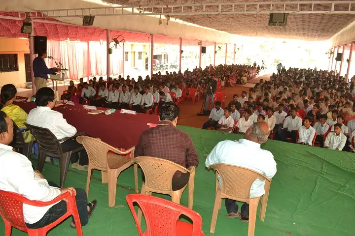 Shree Vitthal Edu. and Research Institute, College of Engineering (Polytechnic): campus photo 2