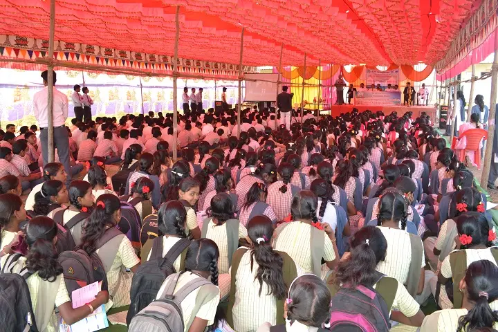 Shree Vitthal Edu. and Research Institute, College of Engineering (Polytechnic): campus photo 3