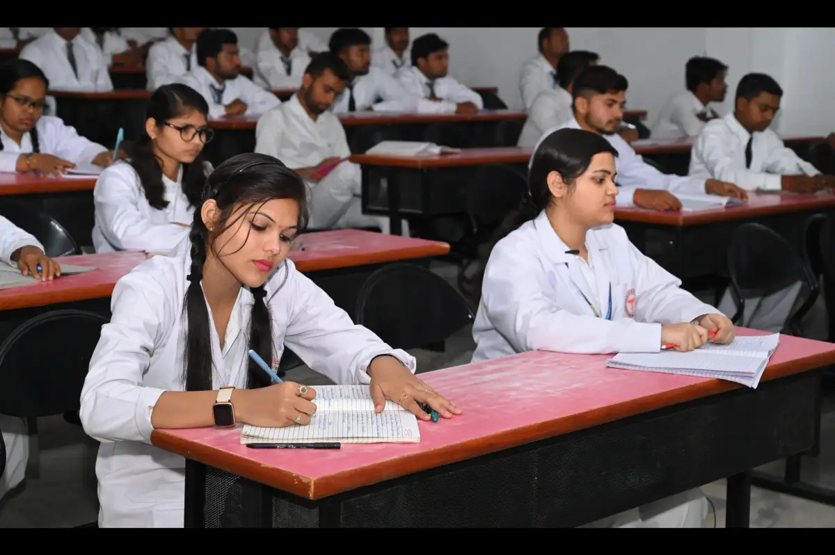 Shri Babu Singh Jay Singh Ayurvedic Medical College and Hospital: campus photo 4