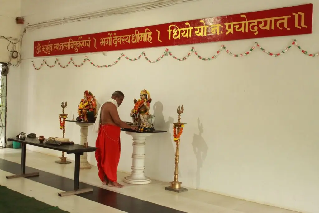 Shri Chinai College of Commerce and Economics: campus photo 5