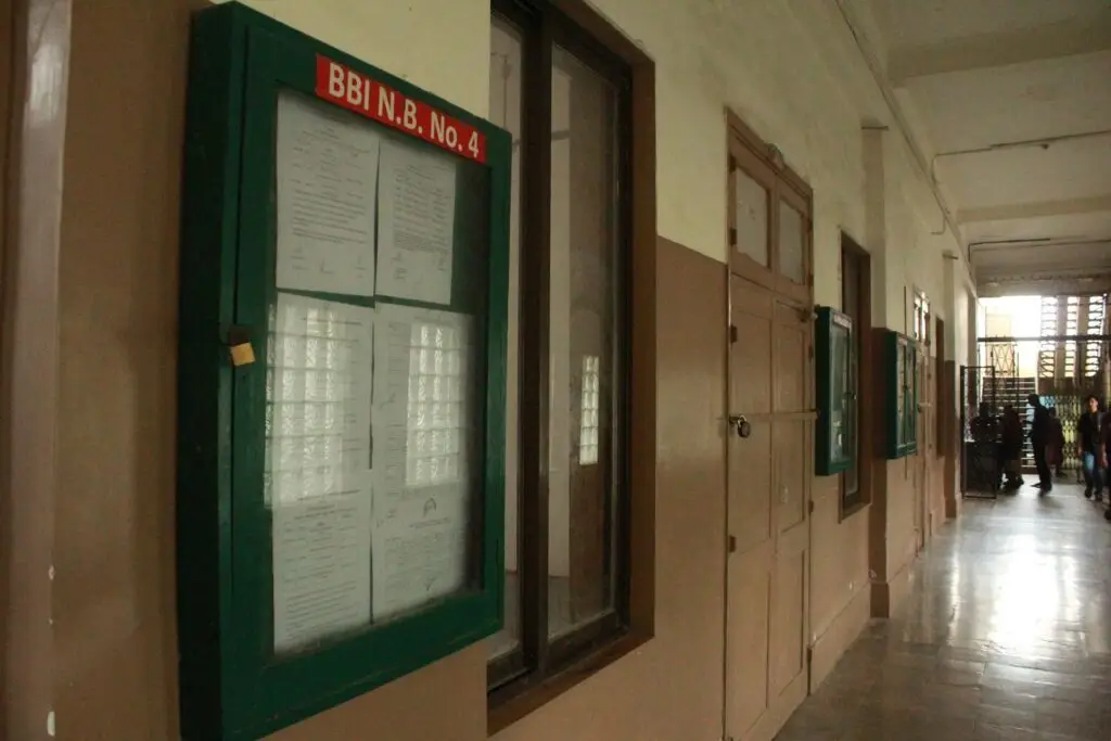Shri Chinai College of Commerce and Economics: campus photo 7
