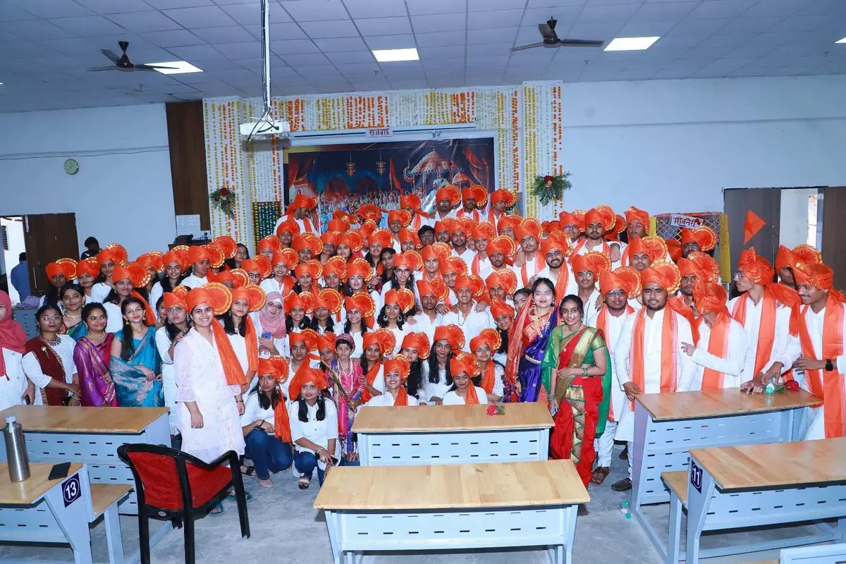 Shri Dhaneshwari Manav Vikas Mandals, Parbhani Medical College: campus photo 2
