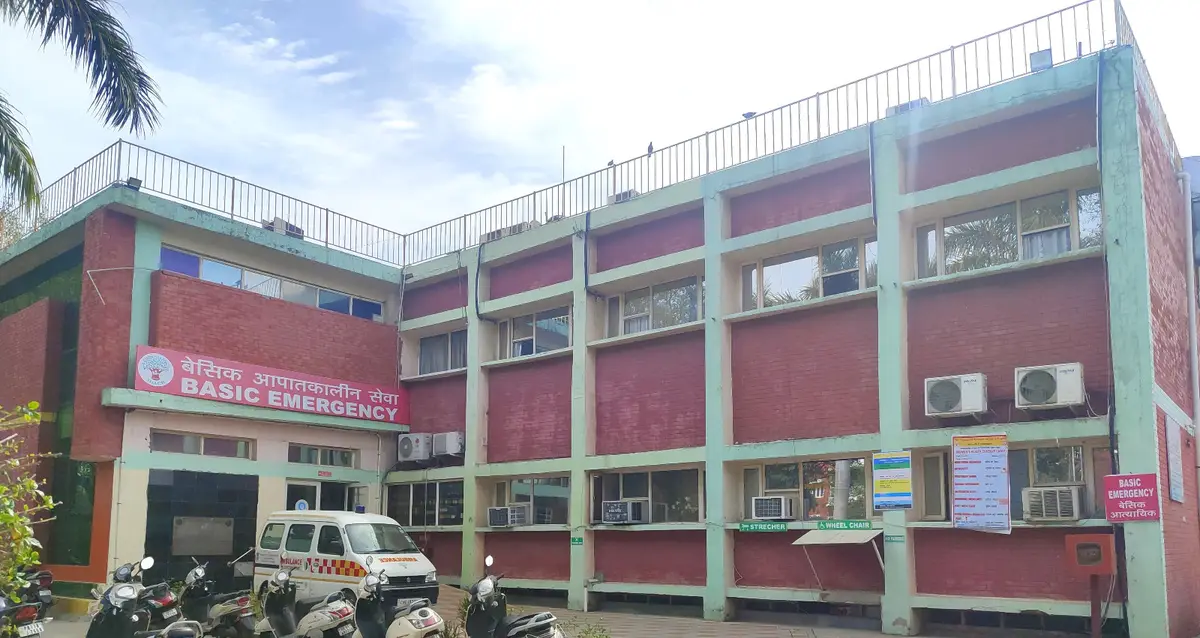 Shri Dhanwantry Ayurvedic College & Hospital Sector-46 B campus photo 3