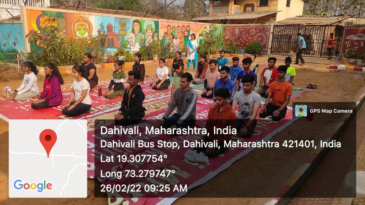 Shri Dombivli Mitra Mandal Matrushri Kashiben Motilal Patel Senior College of Commerce & Science campus photo 2