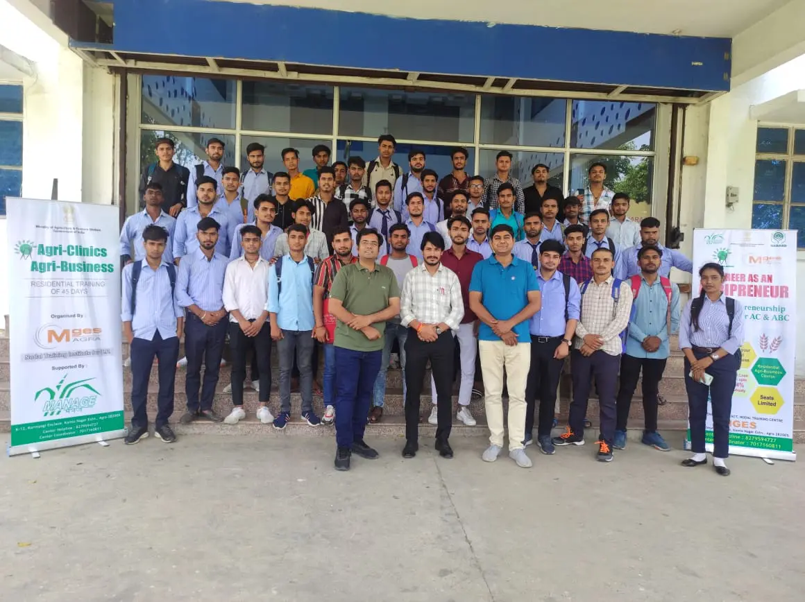 Shri Girraj Maharaj Institute of Pharmacy: campus photo 8