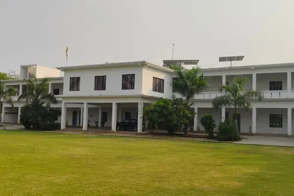 Shri Harish Chandra Tiwari Mahavidyalaya Anepur Mahewa Etawah: campus photo 1