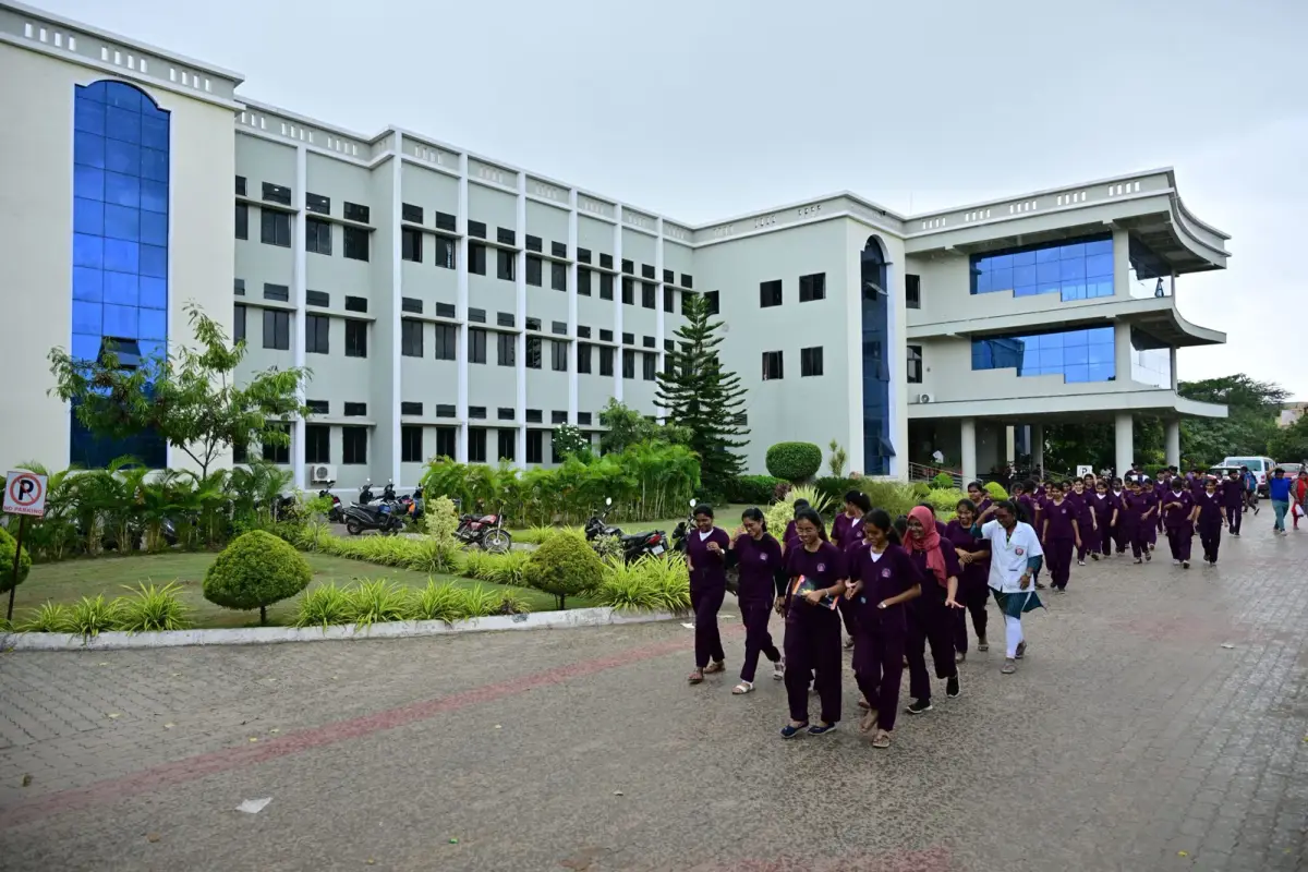 Shri Jagadguru Gavisiddeshwara Ayurvedic Medical College: campus photo 4