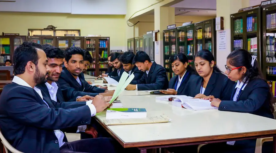 Shri Jagadguru Renukacharya College of Law: campus photo 2
