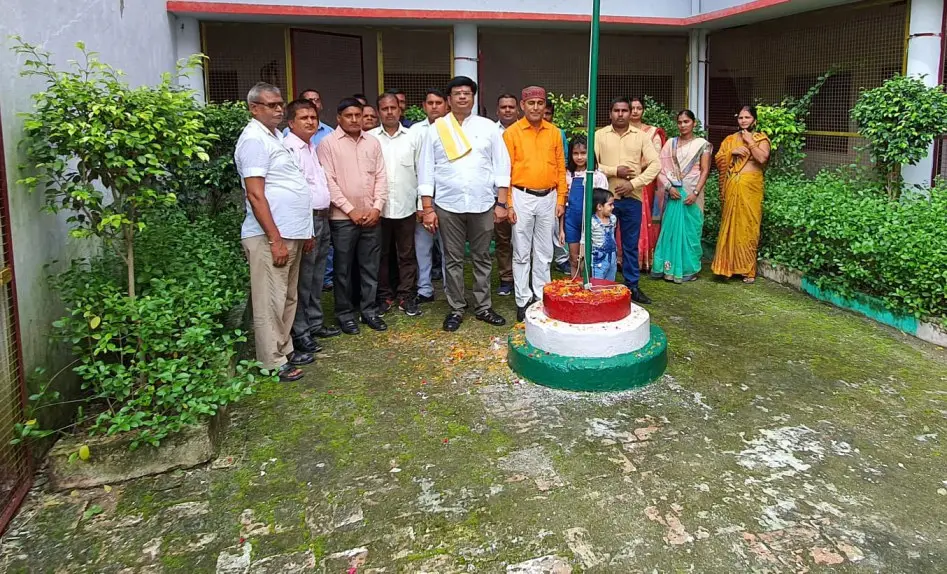 Shri K.N. Singh Mahila Mahavidyalaya, Nagar Chetra, Jiyanpur: campus photo 1
