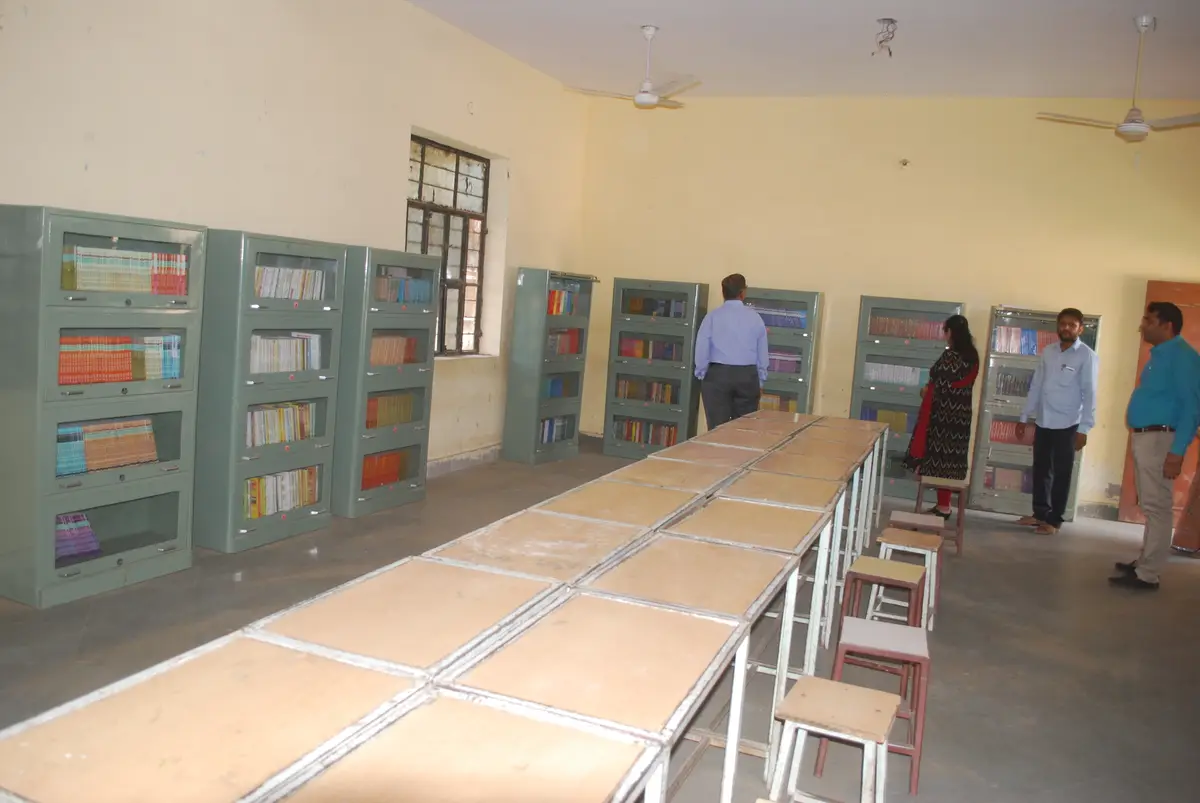 Shri Kalyan TT College: campus photo 2