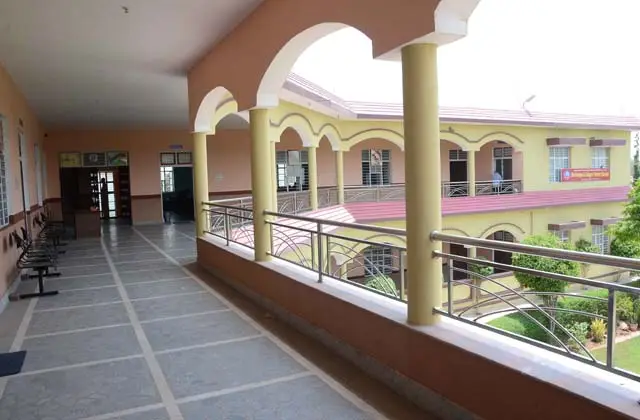 Shri Kanhaiya Lal College of Teacher's Edu., Dhaulpur: campus photo 3