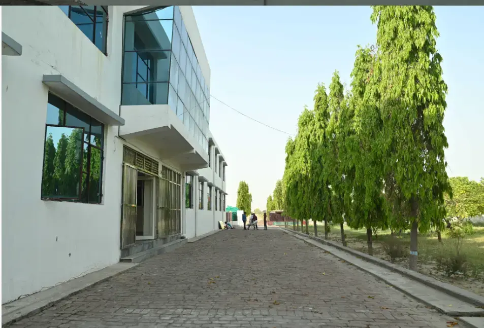Shri Krishna College of Nursing Education, Johnmani Daula Baghpat: campus photo 1