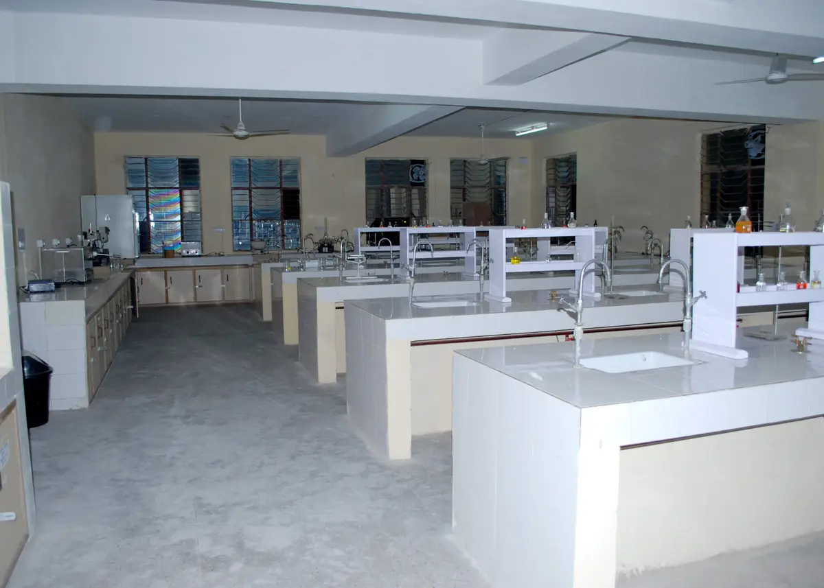 Shri Lalaram Sharma College of Pharmacy Jarara Khair Aligarh: campus photo 6