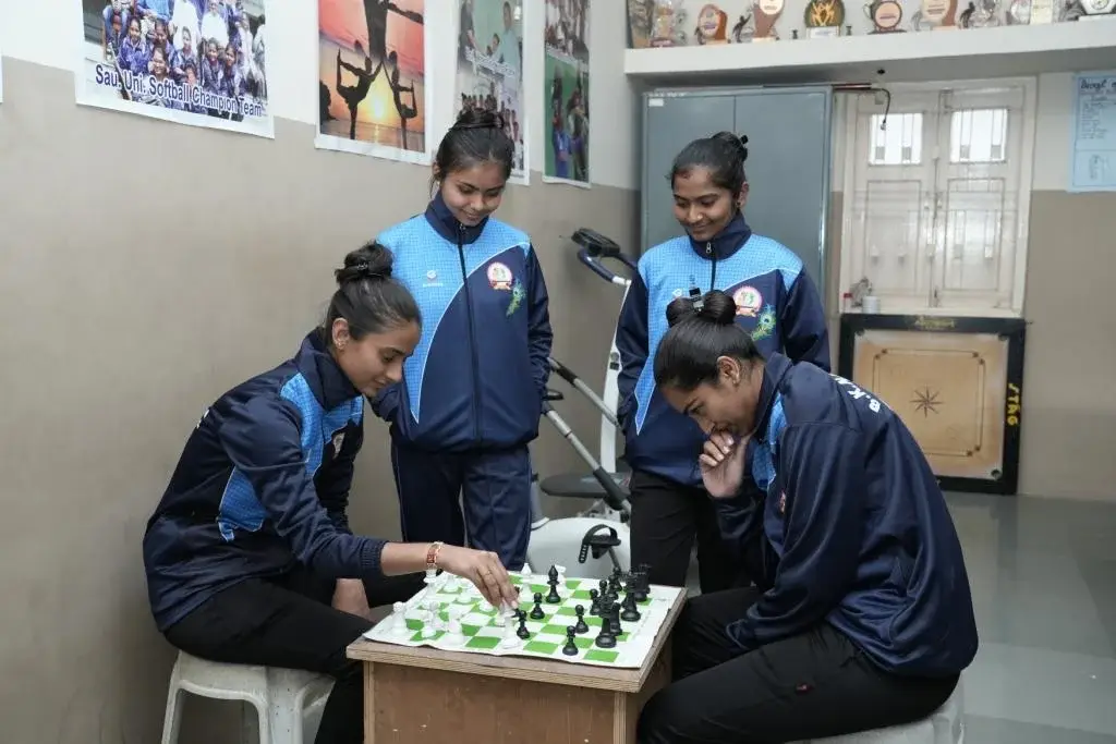 Shri M.M.Ghodasara Mahila Arts & Comm.College-Junagadh: campus photo 2