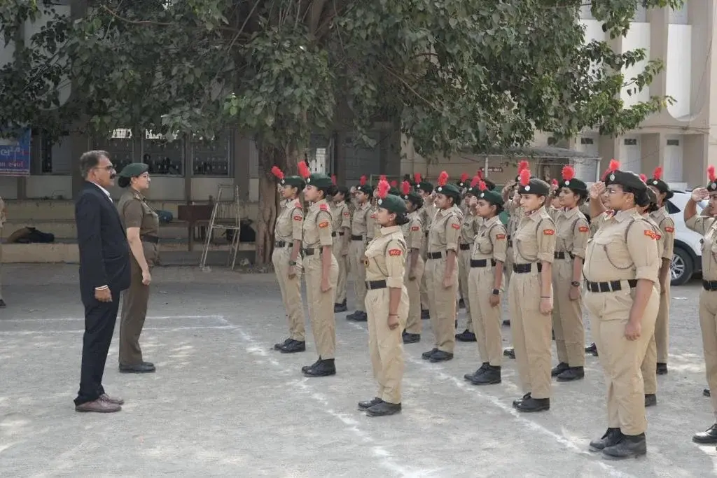 Shri M.M.Ghodasara Mahila Arts & Comm.College-Junagadh: campus photo 7