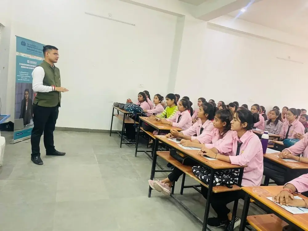 Shri Mahalaxmi Girls College, Sector-E: campus photo 6