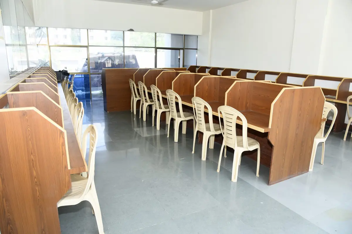 Shri Neminath Jain Brahmacharyashram's Shriman Sampatlalji Pemrajji Surana Law College: campus photo 6
