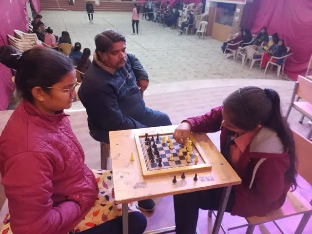 Shri Pustikar Shri Purohit Surajraj Roopadevi Smriti Mahila Mahavidyalaya, Siwachi Gate: campus photo 1
