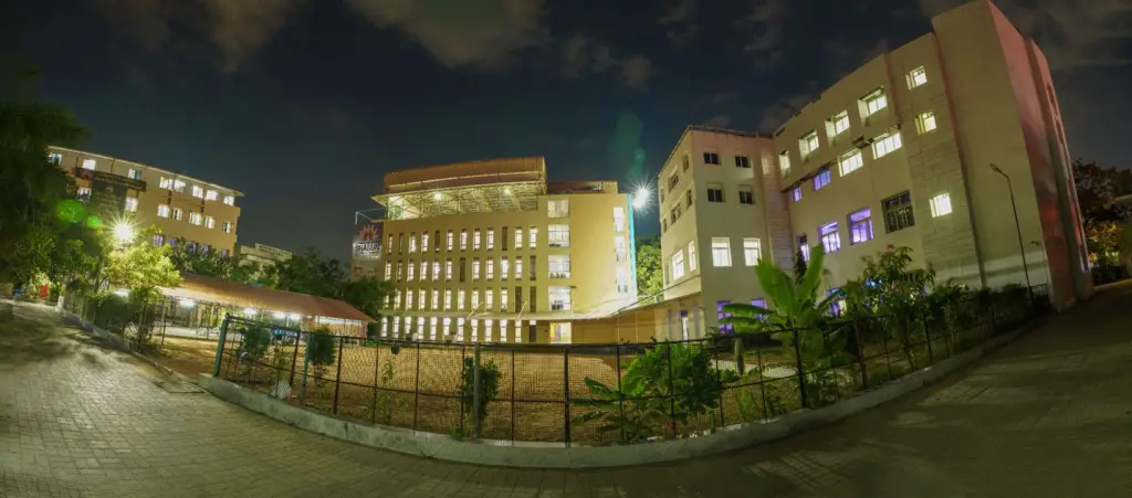 Shri Shankarlal Sundarbai Shasun Jain College for Women: campus photo 1