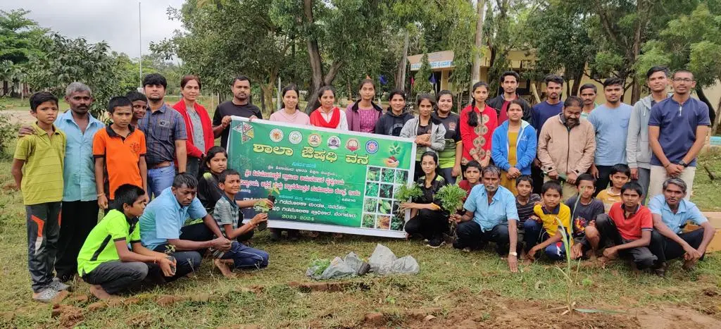 Shri Shivayogeeshwara Ayurvedic Medical College: campus photo 3