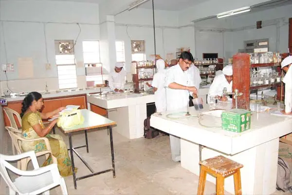 Shri.Tilok Jain Dnyan Prasarak Mandal's Anand Colleges of Pharmacy: campus photo 5