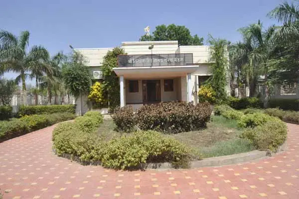 Shri.Tilok Jain Dnyan Prasarak Mandal's Anand Colleges of Pharmacy: campus photo 4