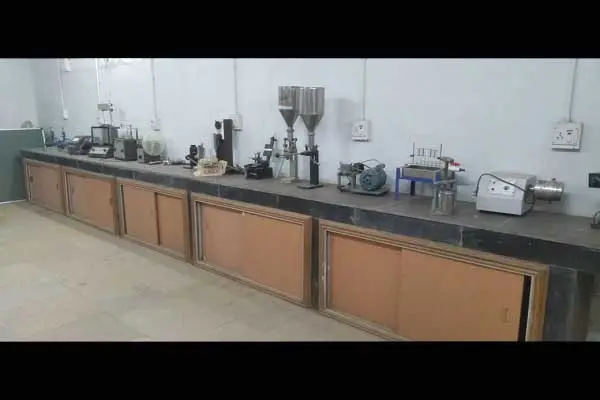 Shri.Tilok Jain Dnyan Prasarak Mandal's Anand Colleges of Pharmacy: campus photo 3