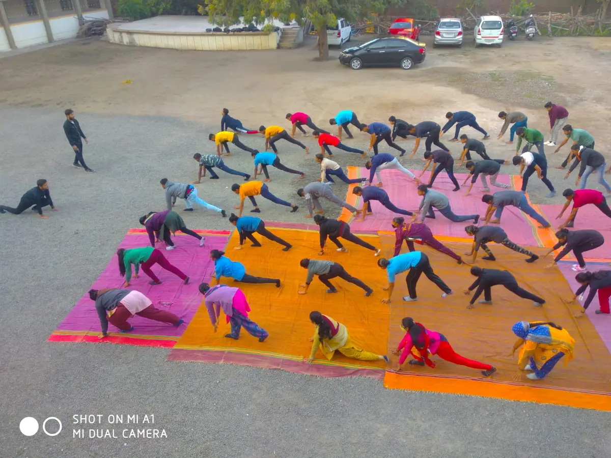 Shri V.M.Mehta Municipal Arts and Commerce College: campus photo 5
