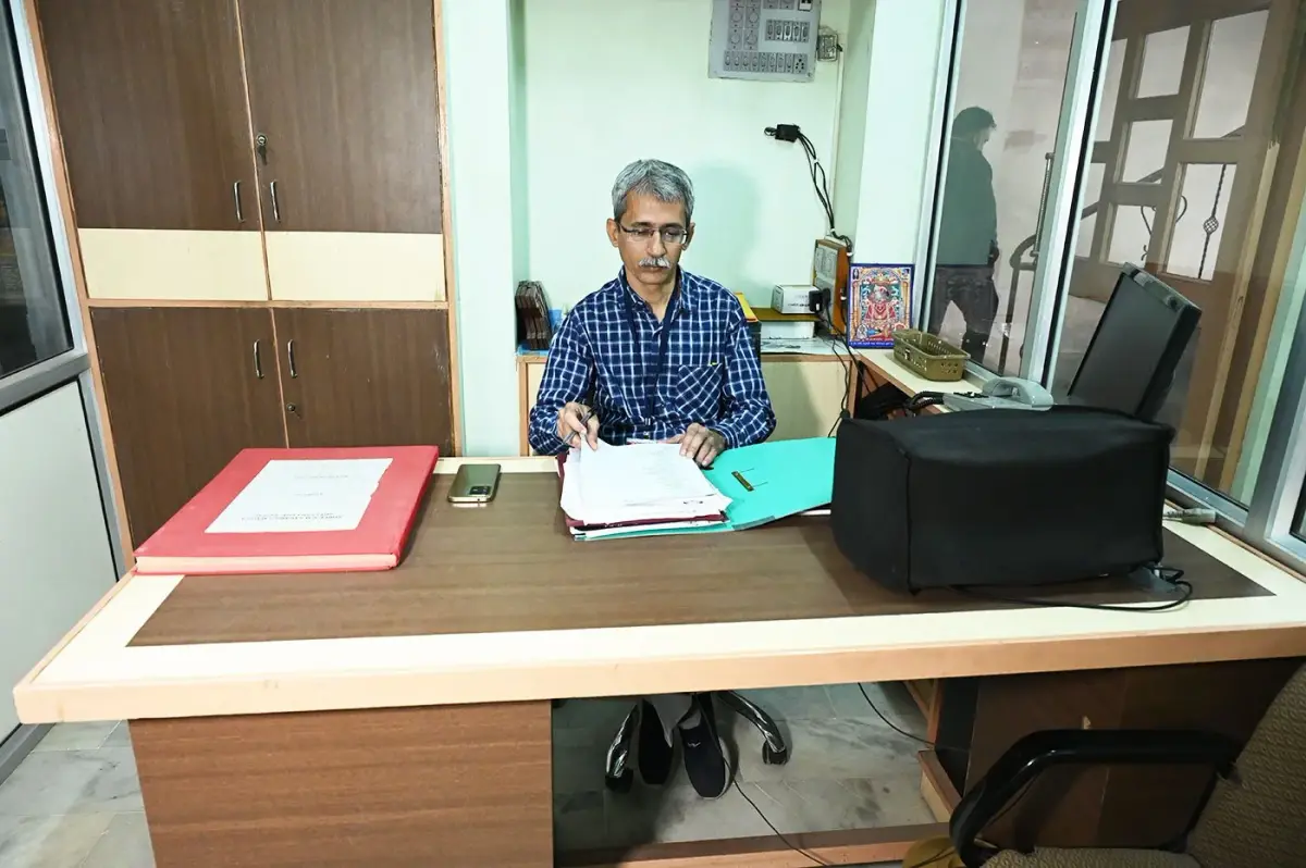 Shri V M Sakariya Mahila Commerce College: campus photo 7
