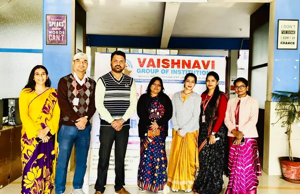 Shri Vaishnavi Institute of Pharmacy: campus photo 5