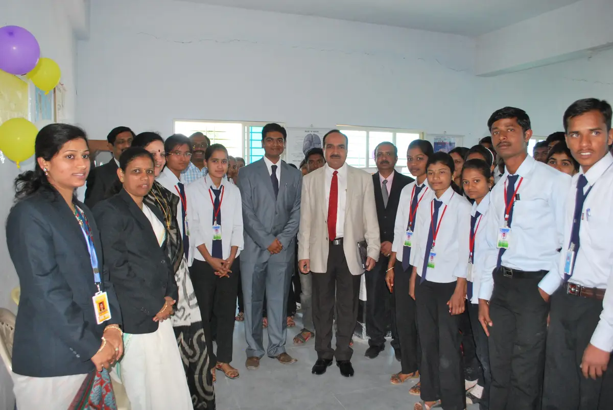 Shri Vishweshwar Shikshan Prasarak Mandal's Swa.Dagdojirao Deshmukh D.Pharmacy College: campus photo 5