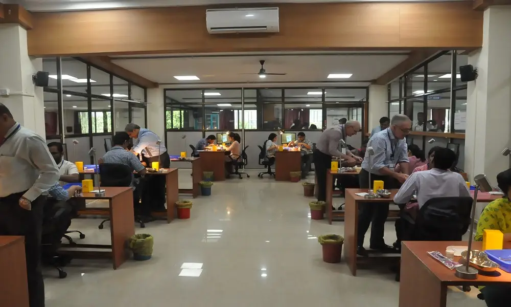 Shri VITHALRAO JOSHI CHARITIES TRUST's, B.K.L. WALAWALKAR RURAL MEDICAL COLLEGE: campus photo 5