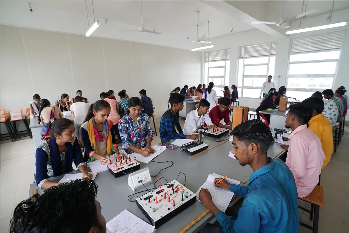 Shrimad Rajchandra Vidyapeeth: campus photo 5