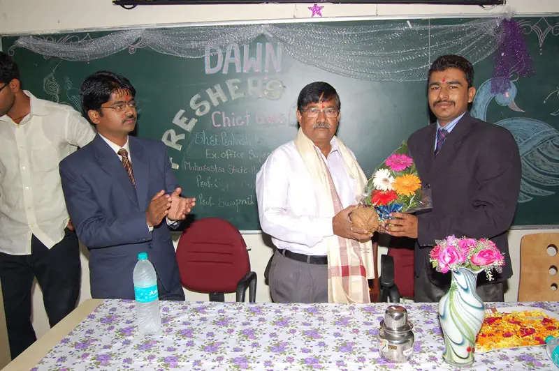Shrimant Jayshreemaladevi Naik-nimbalkar Institute Of Management Studies: campus photo 5
