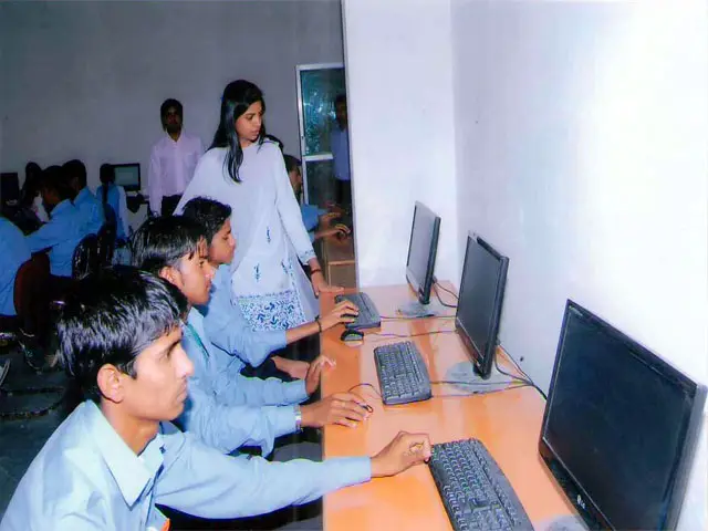 Shyam Institute of Engineering and Technology (SIET, Dausa): campus photo 4