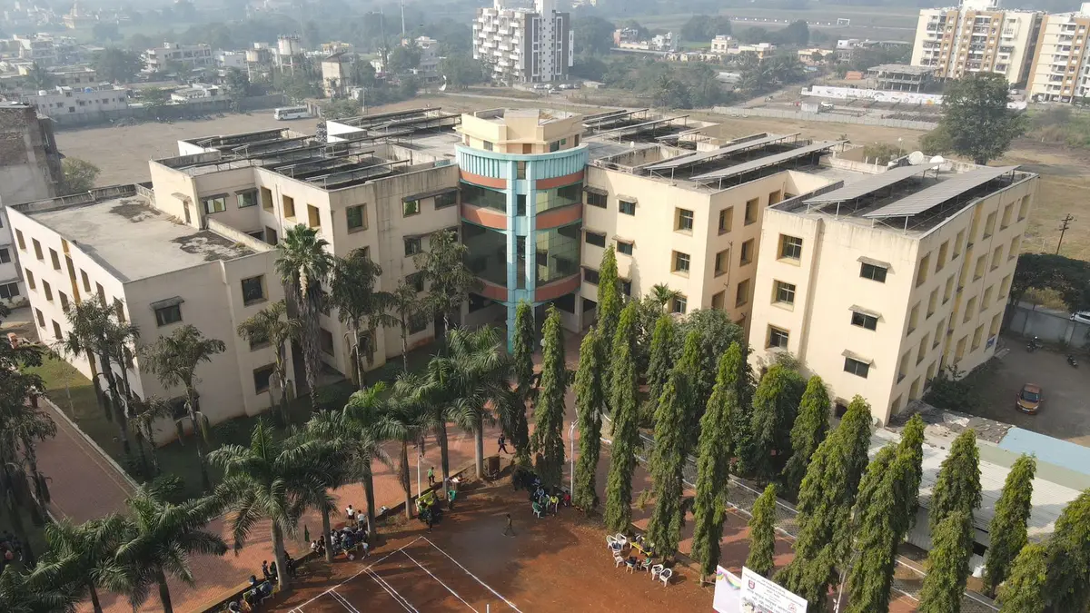 SIOBMP campus photo 8