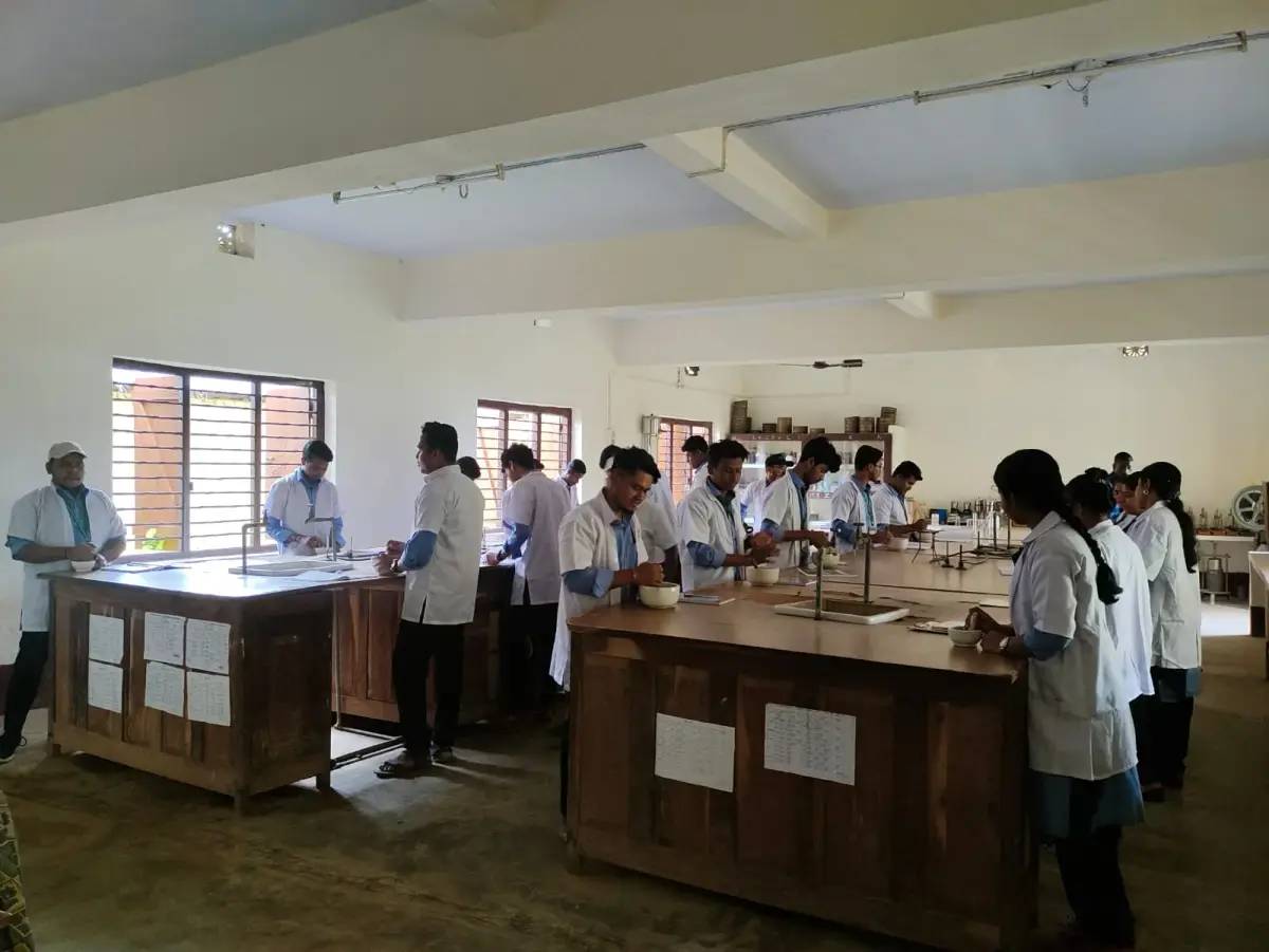 Siddheswar College of Pharmaceutical Sciences: campus photo 1