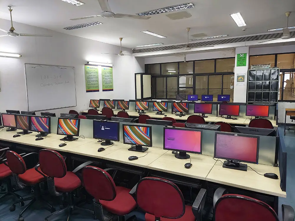 SIES Graduate School of Technology: campus photo 1