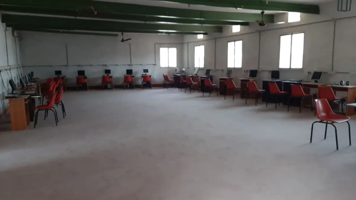 Sikaria Pharmacy College: campus photo 8