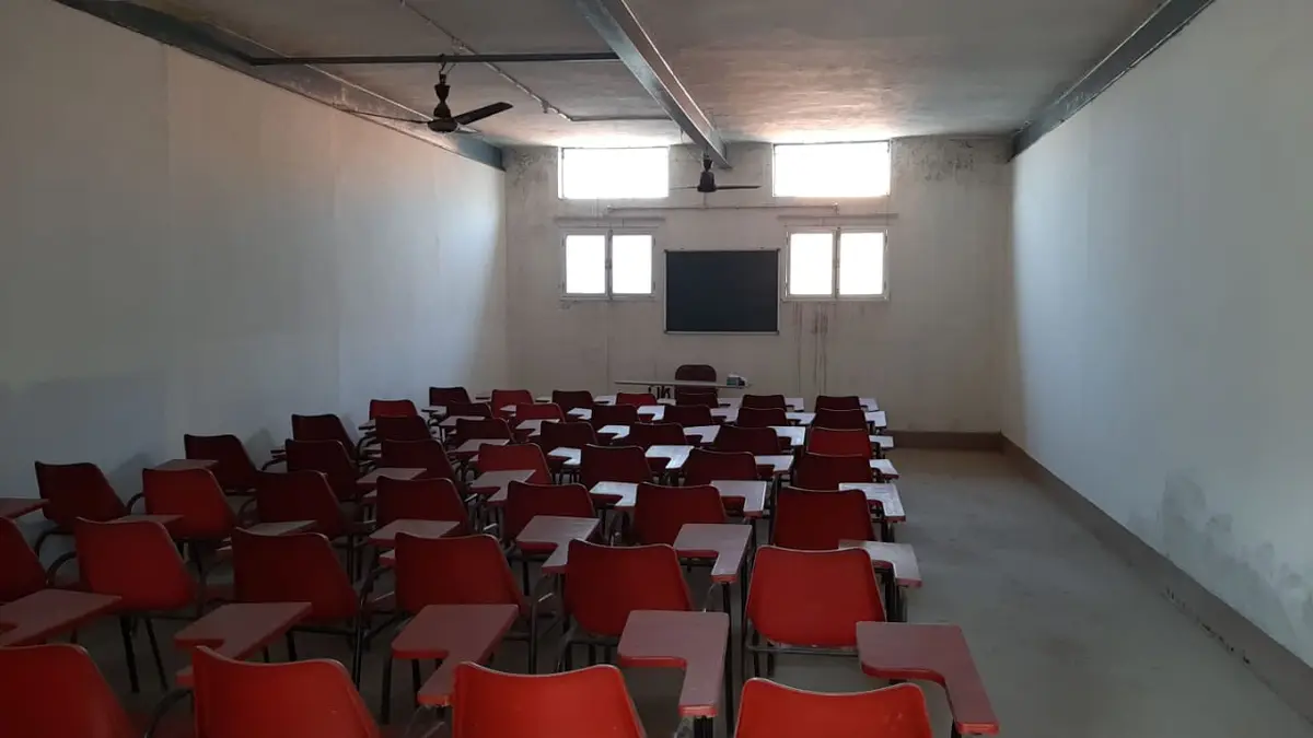 Sikaria Pharmacy College: campus photo 7