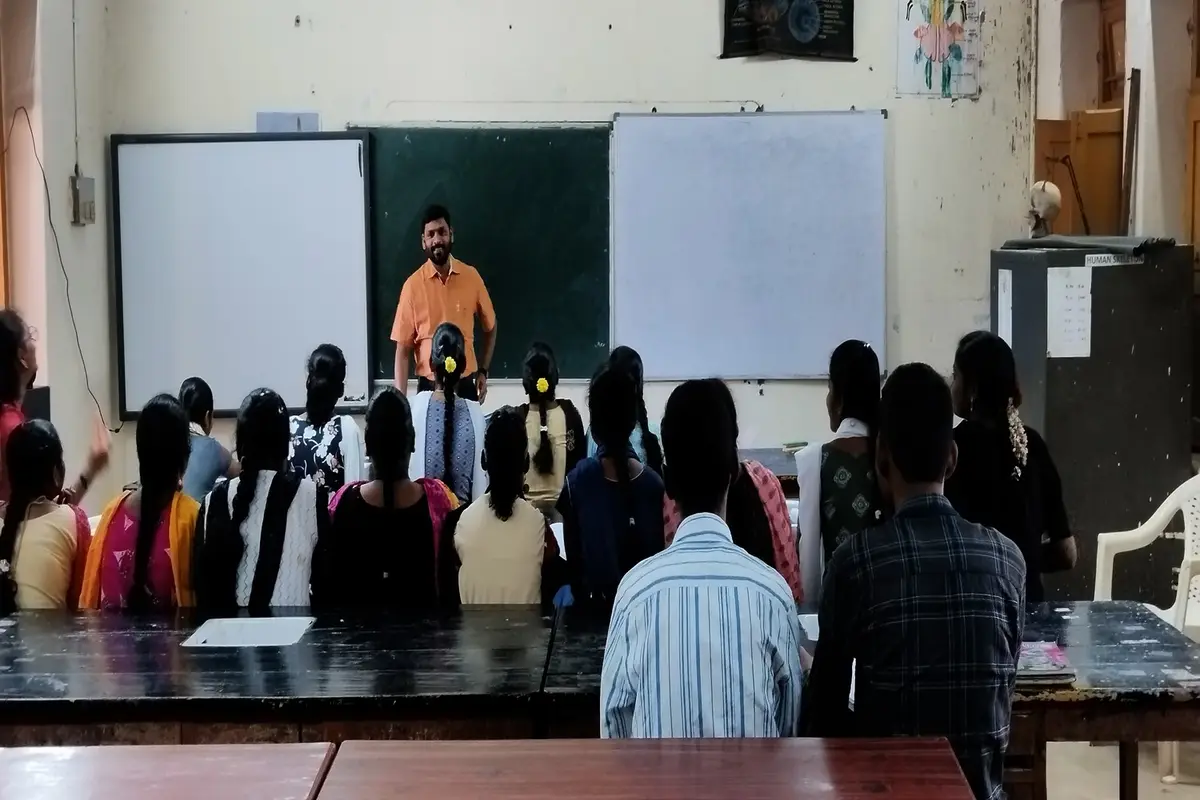 Silver Jubilee College: campus photo 1