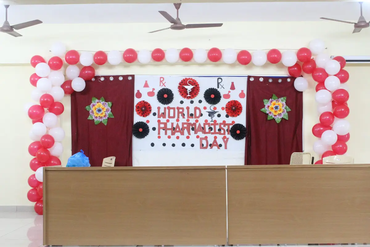 Sir C.R.Reddy. College Of Pharmaceutical Sciences: campus photo 4