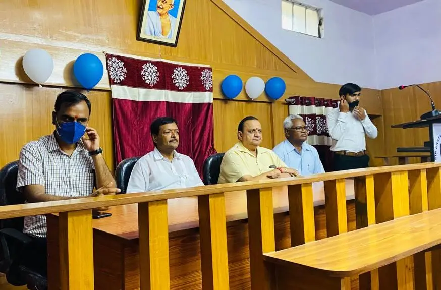 Sir Pratap Mahavidyalaya: campus photo 8