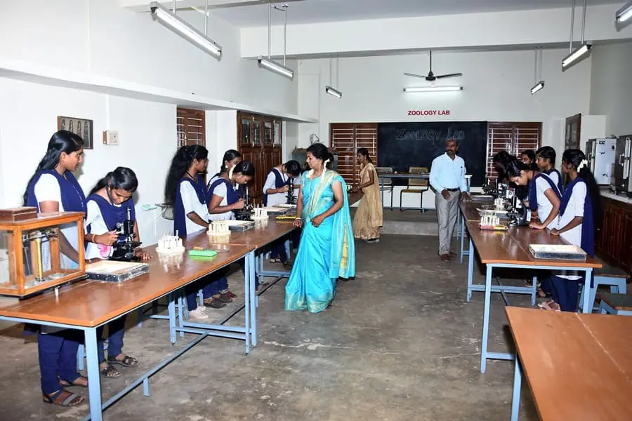 Sivanthi Aditanar College: campus photo 4