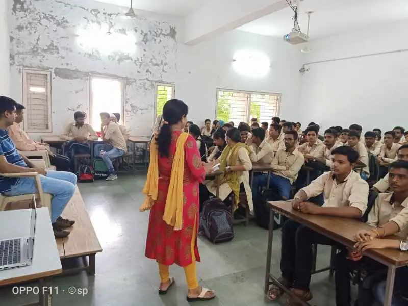 Smt B.K.Mehta I.T.Centre (Bca College): campus photo 5