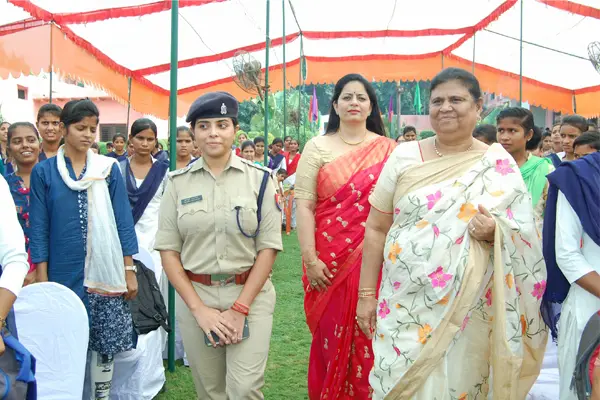 Smt Dilawari Devi Kisan Kanya Pg College, Chingrawathi, Bulandshshar: campus photo 1