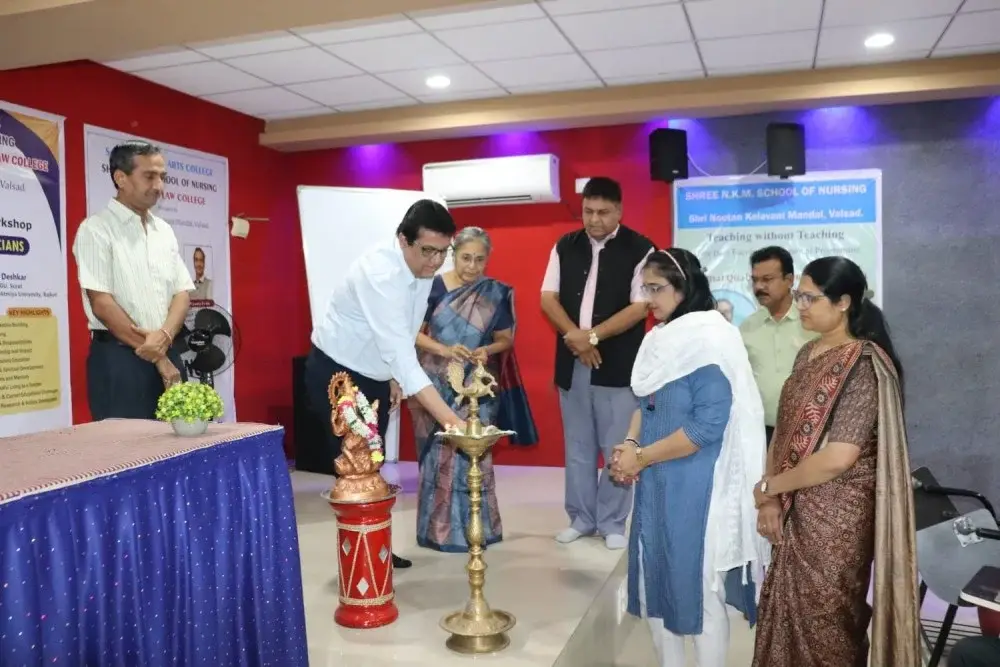 Smt. J. P. Shroff Arts College: campus photo 7