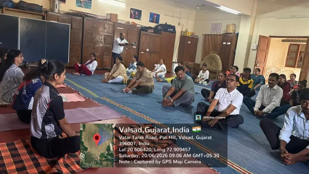 Smt. J. P. Shroff Arts College: campus photo 5