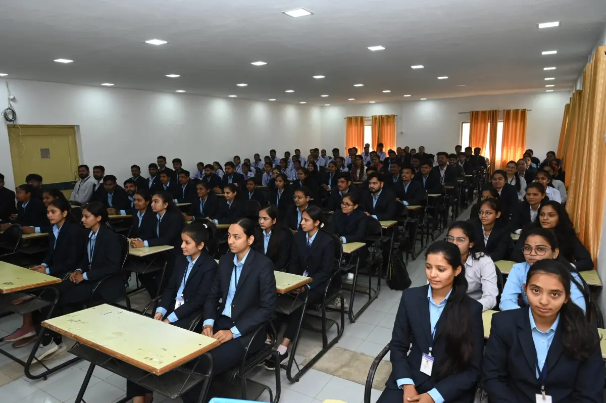 Smt Kusumben Kadakia Institute of Computer Application: campus photo 1